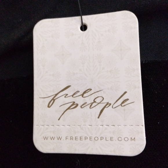 NWT Free People Annalise Velvet Mini Skirt in Black Size 12 - Picture 6 of 7